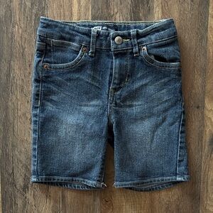 Levi’s Midi Short Casual Denim Shorts 6x girls